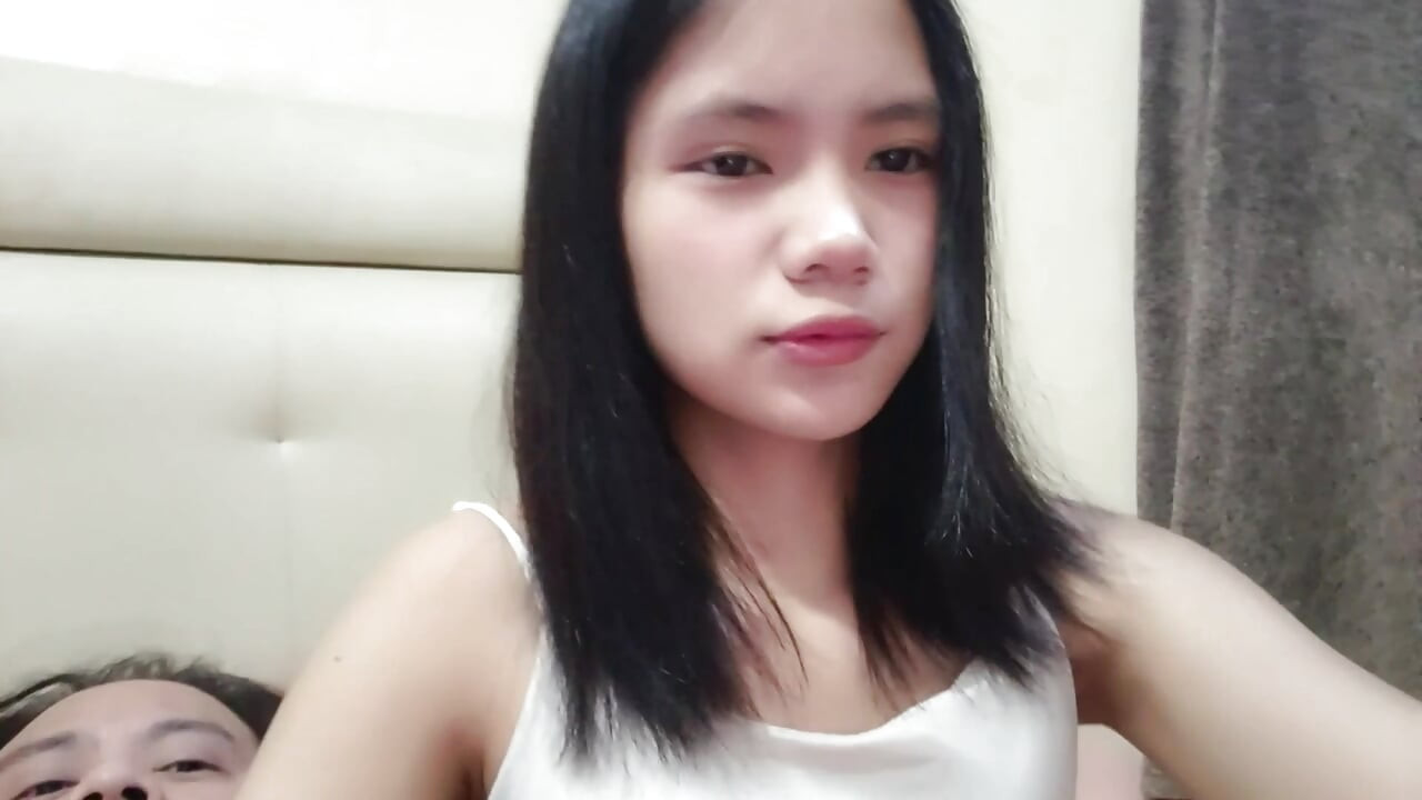 CUTE STEP DAUGHTER FUCKED BY STEPDAD