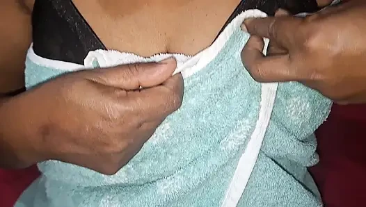 Blind petite blonde MILF in Action