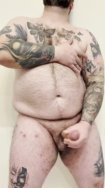 Tattooed Hairy Chubby Bear Epic Cumshot