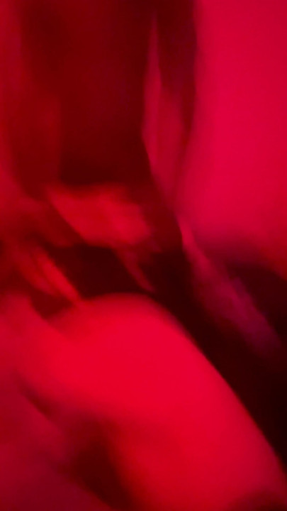 BBC vhait sisi phem traip bich ko chodta hai