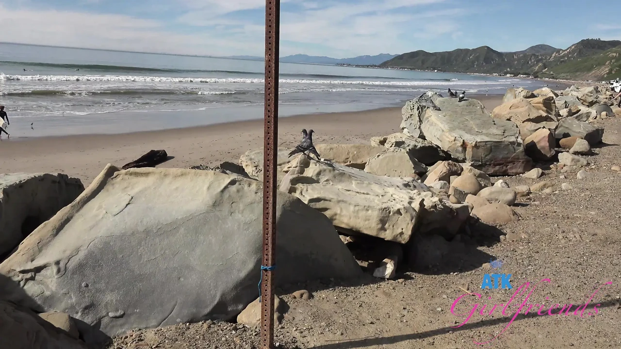 Beach Day Fun with Mira: She Gets Wet & Rides Your Cock Hard in the Car Like a Desperate Slut!