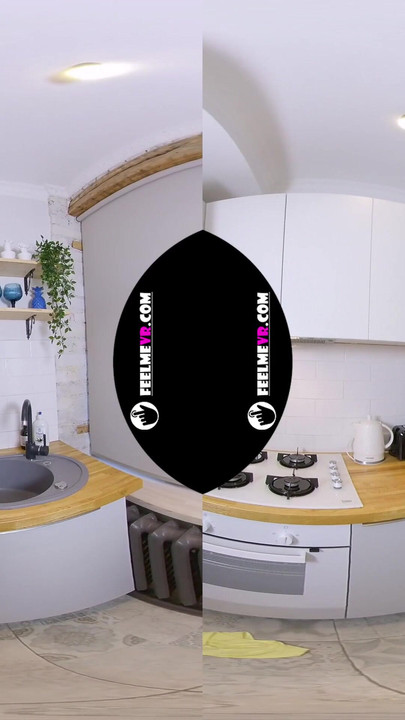 Margarita Teen Virtual 3D Strip in Kitchen