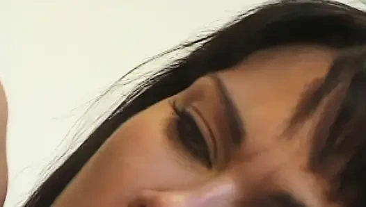 Lesbische Erotik auf dem Sofa