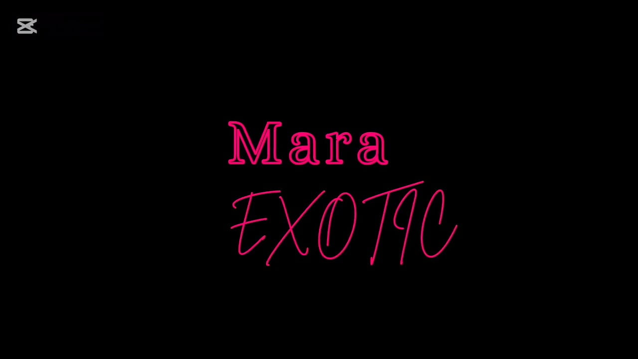 丰满大腿的黑人熟女自慰高潮 - Mara Exotic