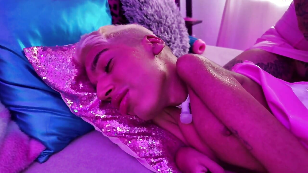 Fucking My Pretty Living Doll
