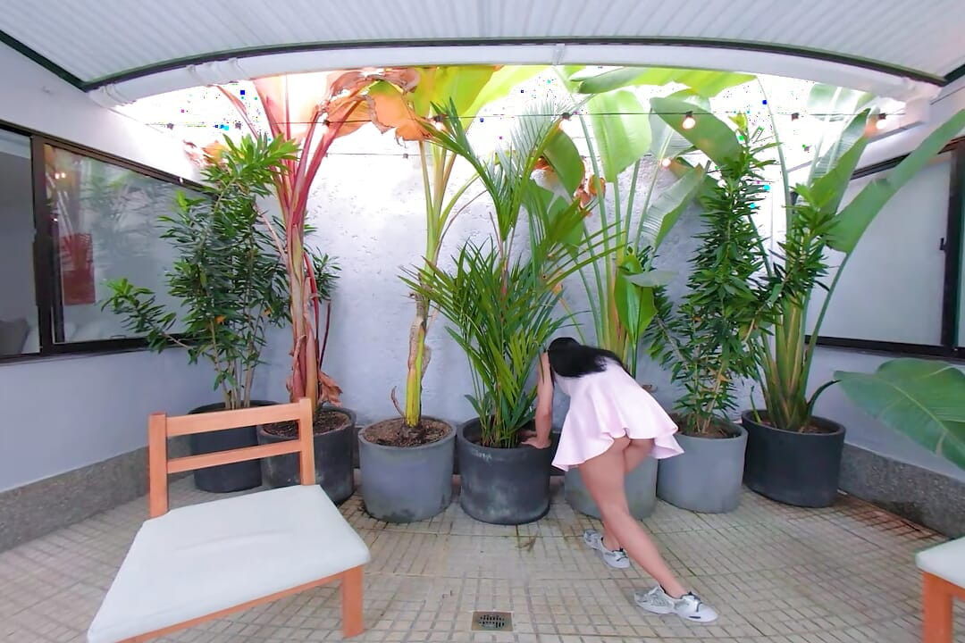 VRLatina - Tiny Latina Passionate Riding VR