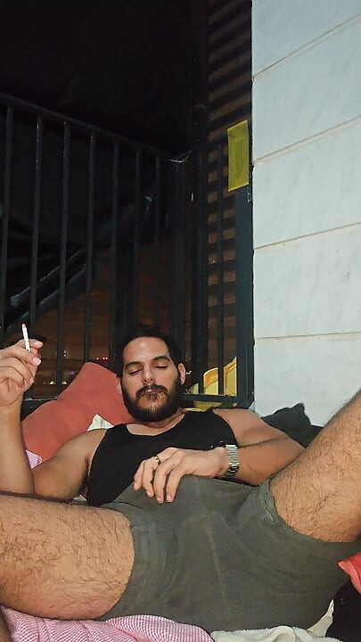 Welcome back I smoke you suck