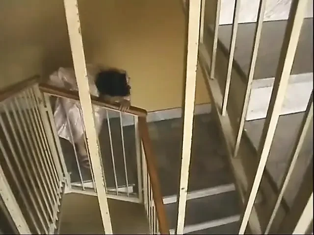 Sexig shemale knullar med amatörbrud