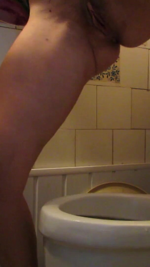 I pee in the toilet and stuff my thong into my cunt | Clip 1