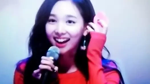 İki kez nayeon boşalma haraç