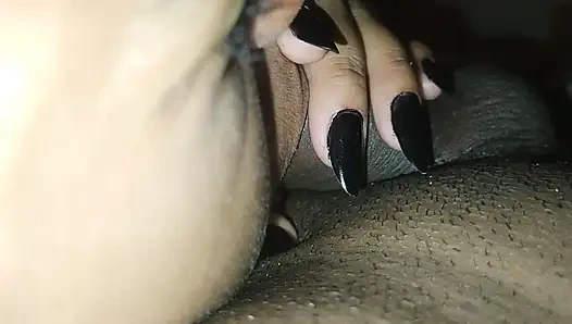 After giving a sucking she sat down driving me crazy