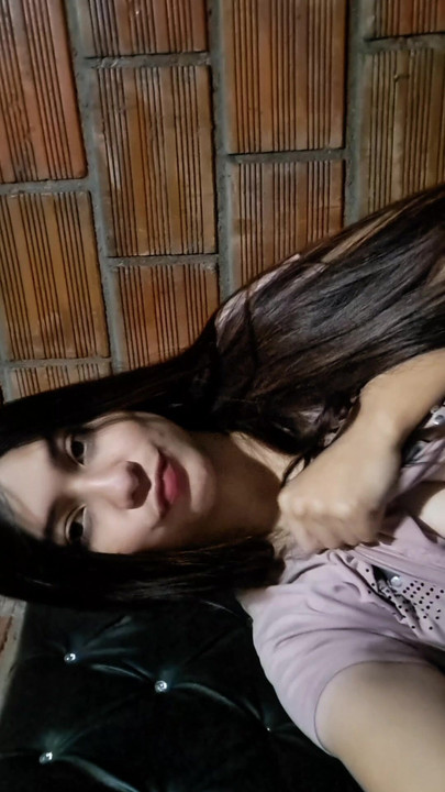 Influencer shows off her big tits