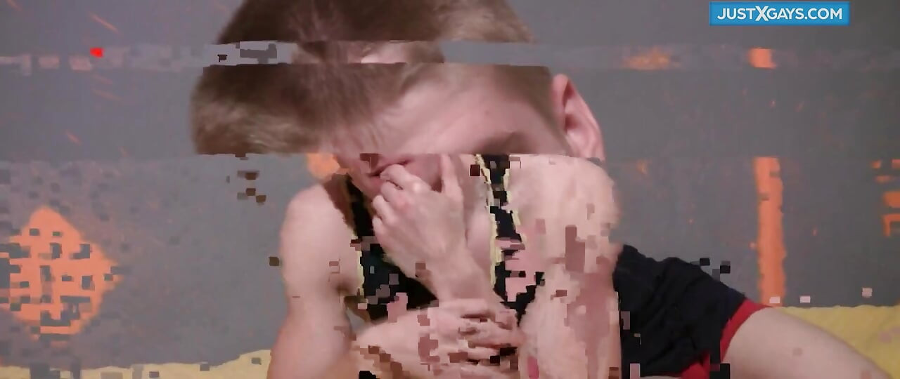 Horny gay plays with his asshole