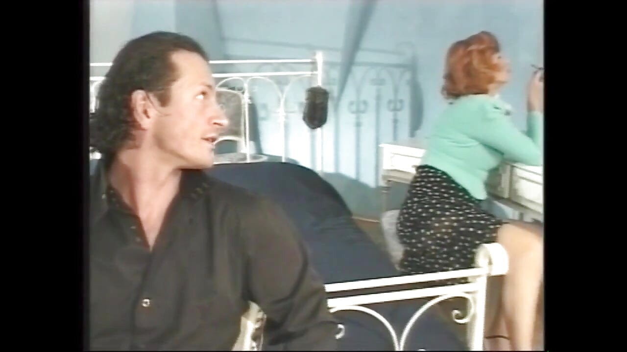 แม่ม่ายรุ่นแม่น่าเย็ด