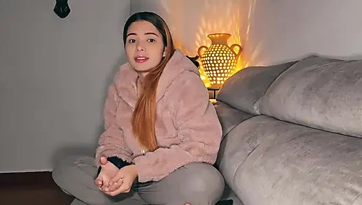 Stiefschwester-massage endet mit sex