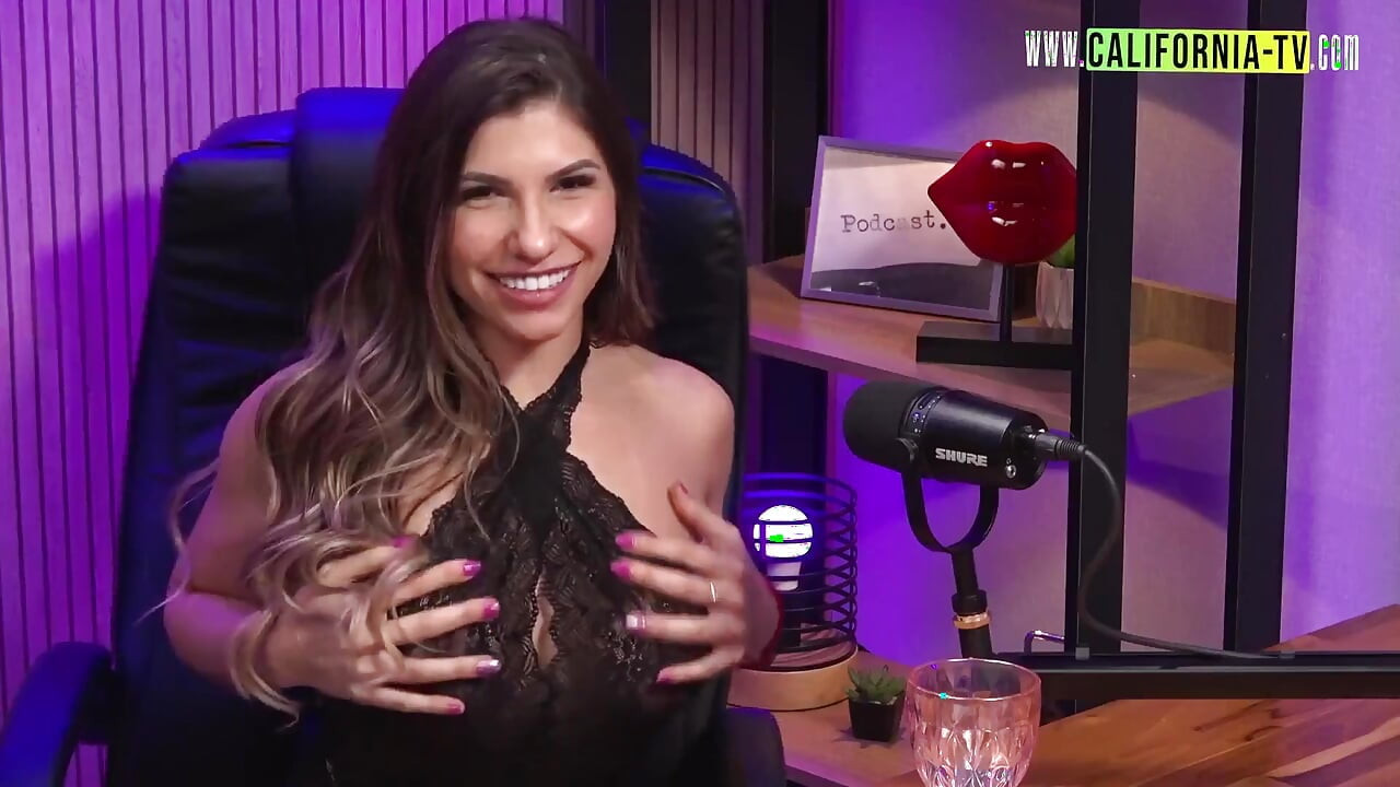 Podcast with Latina Hottie Alexia Dhein