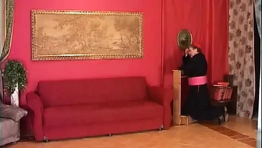 Geile monk bekam unanständigen vorschlag von charmantem ebenholz-mädchen