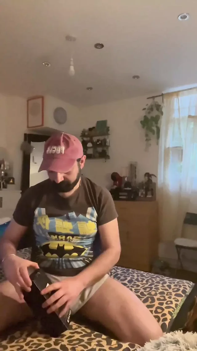 Трахаю себя моим новым дилдо