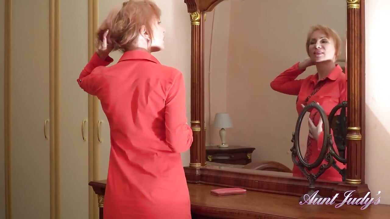 AuntJudys - Auntie Kate fucks her stepnephew
