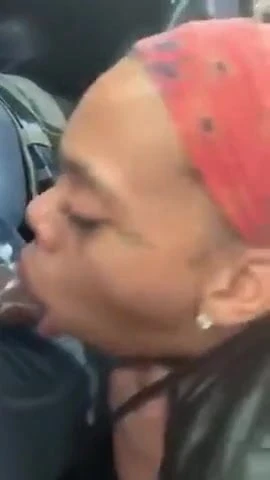 throat in car