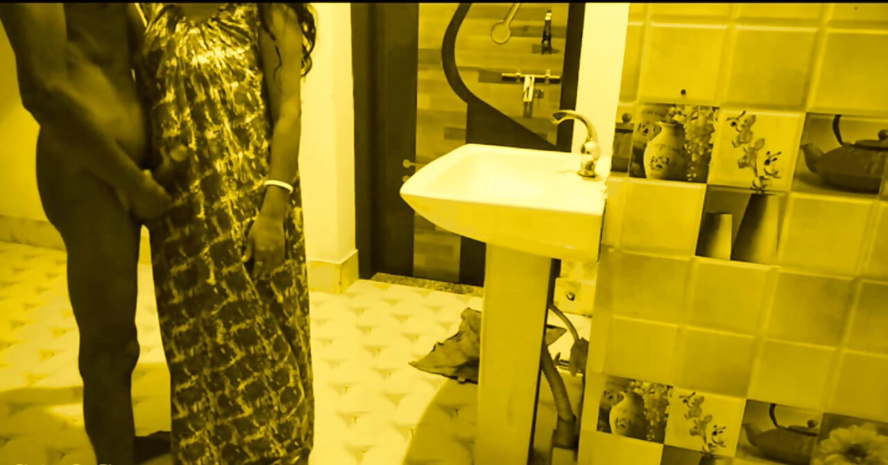Desi hot Bhabi want young Devar hard dick in kitchen room.