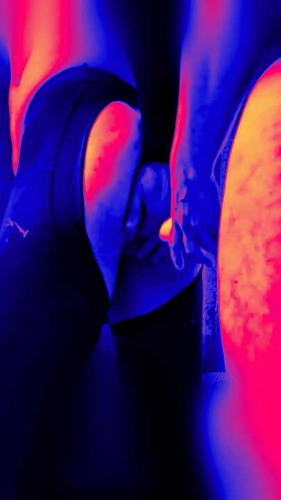 Njen kurac njegova rupa