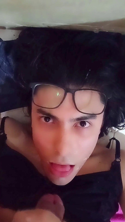 celi shemale, self suck | Clip 1