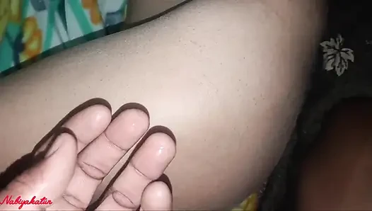 Nabiya udah siap berbagi ranjang sama cowok india yang belum disunat