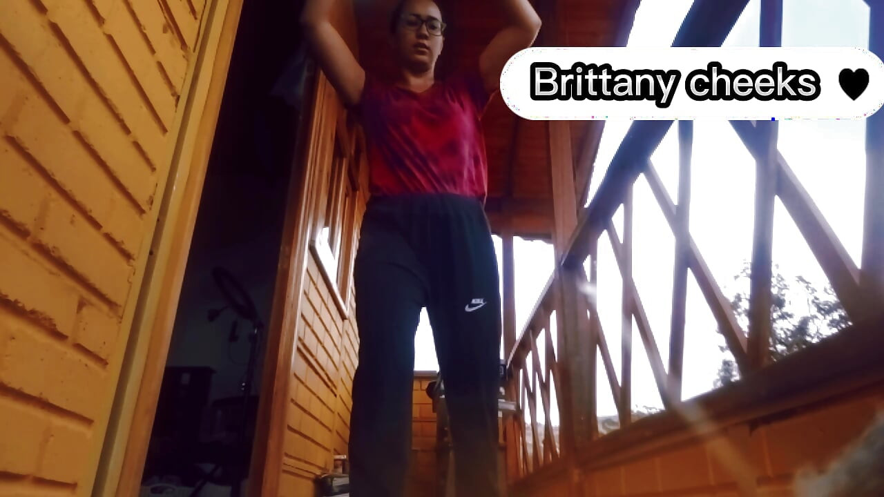 เพลิดเพลินกับการเริ่มต้นตอนเช้าอย่างลงตัวด้วยการออกกําลังกาย