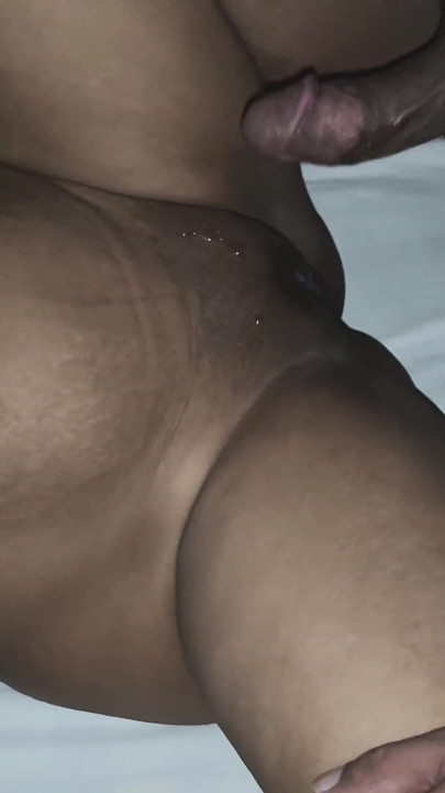 Novia tiene follada en hostal