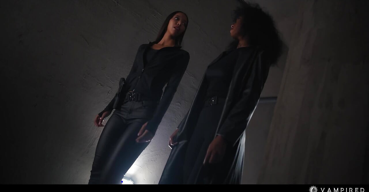 Ebony Vampire Seduces Female Mistress - Lesbian Hardcore Fantasy