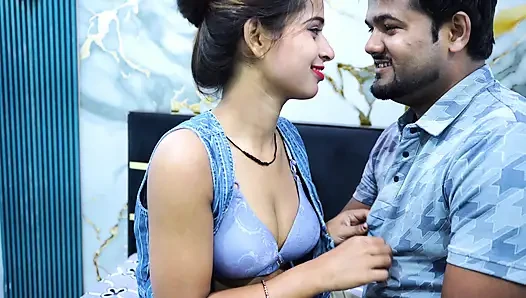 Nai Padosan Ko choda chini dene ke bahane