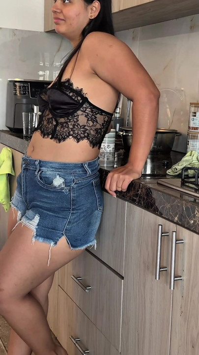 STEPMOM WANTS TO FUCK IN THE KITCHEN | Clip 1