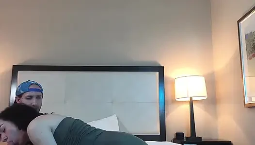 Minyon dövmeli genç kız yarak emiyor - derleme 6