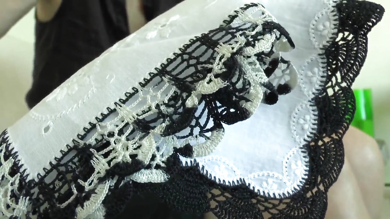 Your Vintage Handkerchief Sniffing Day - Part 1, Lady Victoria Valente