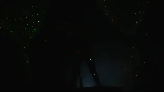 Stripperin und weihnachts-ballbusting und cbt von der versauten rothaarigen schlampe