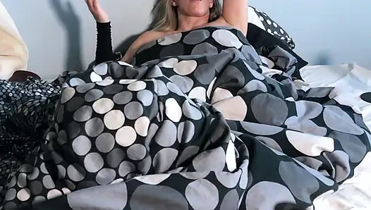 3 Kocam, Yokken Chatroulette'de Yabancılarla Fahişe Olduğumu Öğrendi 3/9