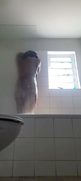 Recording my sexy Indian wife in the shower
