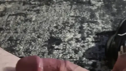 Boşalma öncesi izle ve dudaklarını yala
