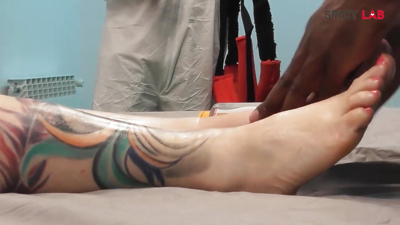 Swinging Erotic and Fetish Massage