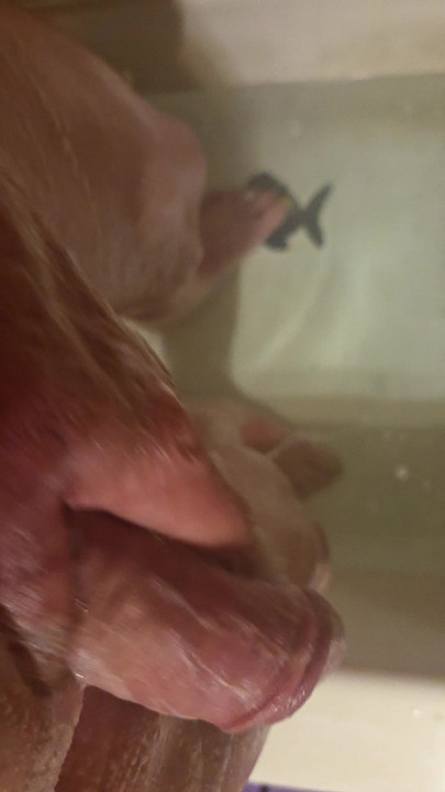 Me washing my cock