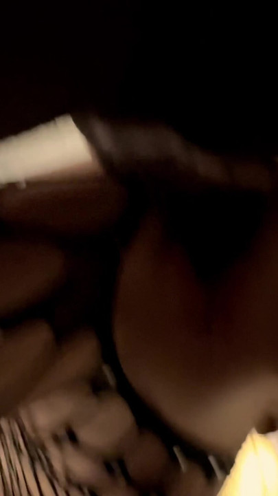 Πουτάνα αναπαραγωγής πουτάνας 2 | Κλιπ 1