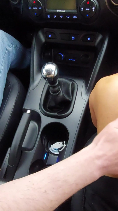 Horny elegant mature milf teases her taxi driver in the morning on the way to the office | Clip 1