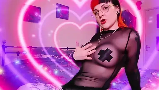 Kadın kılıklı beyin yıkama döngüsü - Bayan Ruby'nin deliğinden başka bir şey değilim