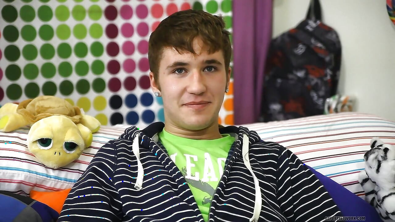 Dečko s farme postao gay zvijezda