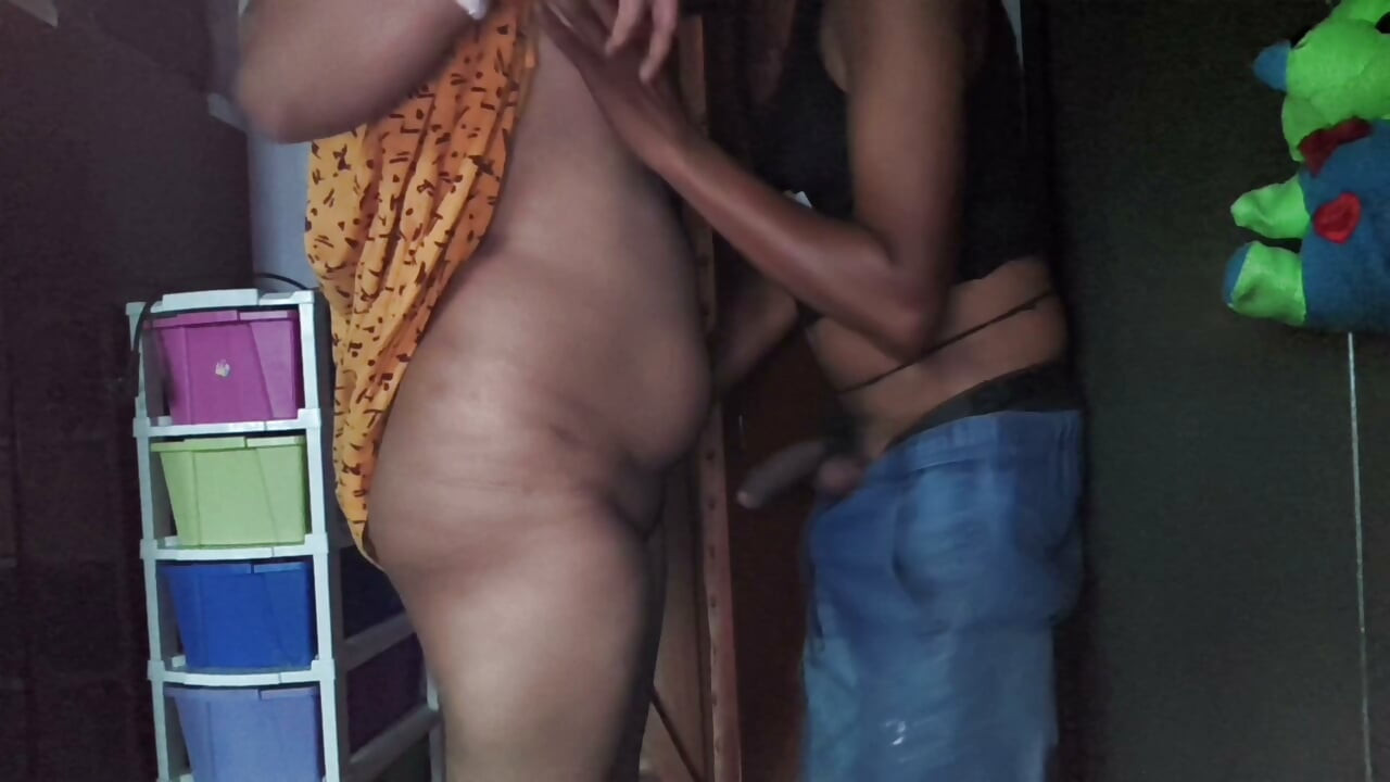 Village Deshi bhabi Hot sexy sex in home