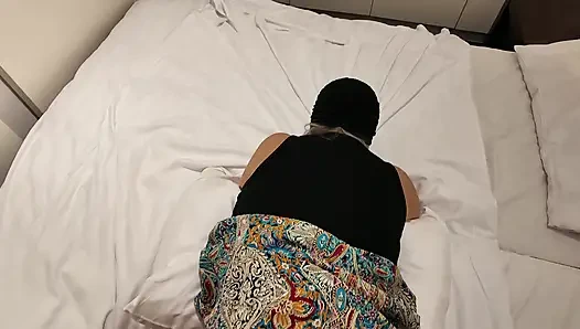 18 Jahre Alter Teen Stiefsohn Fickt Seine Vollbusige Stiefmutter Im Hijab