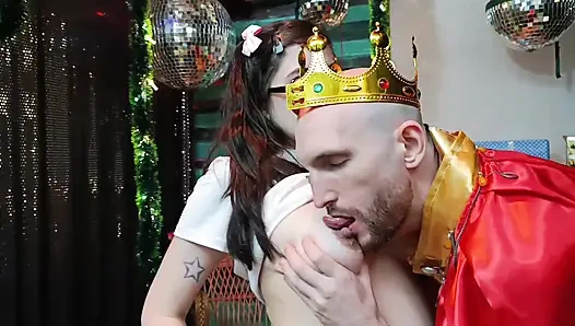 Fulfilling My Christmas Fantasy with a Beautiful Pregnant Woman - I Filled It All