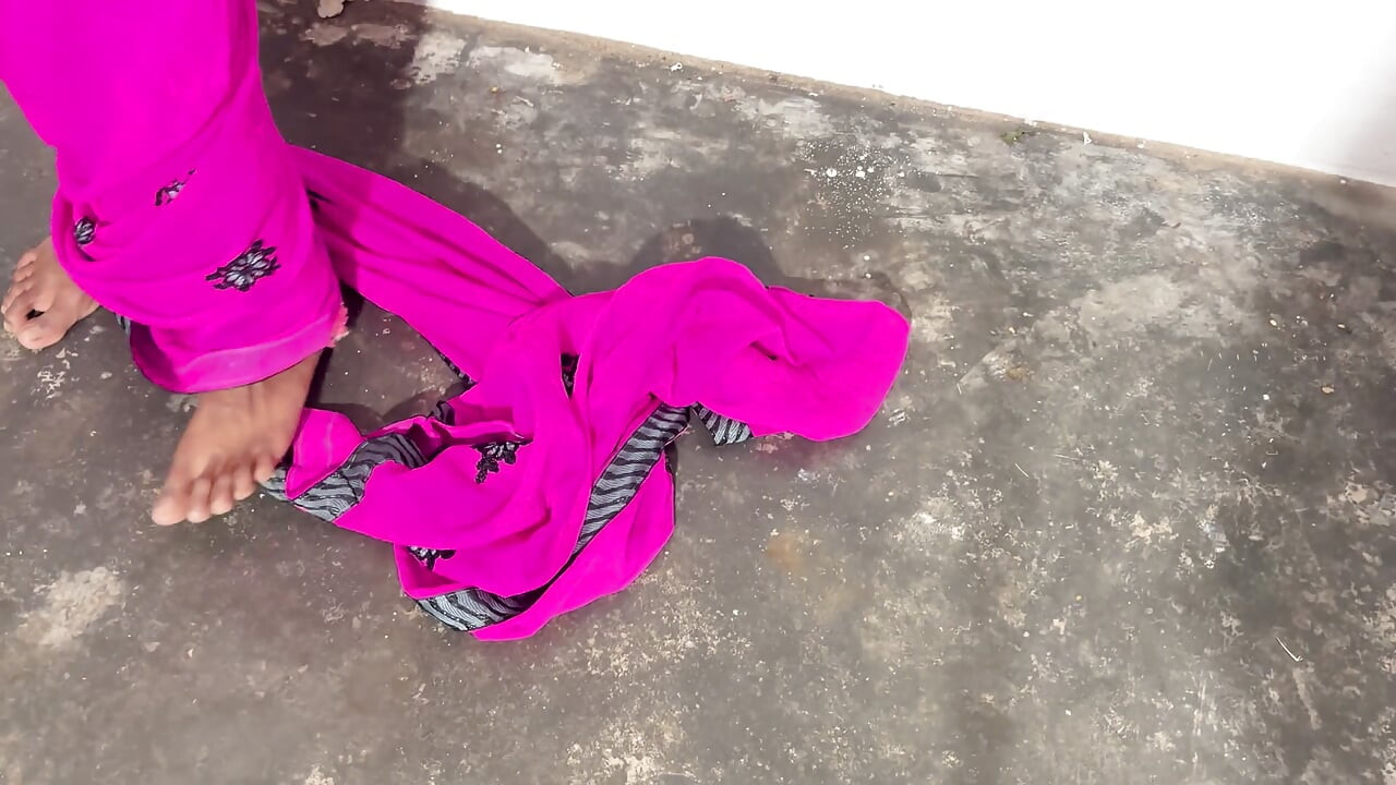 Trans with big cock and huge cumshot on