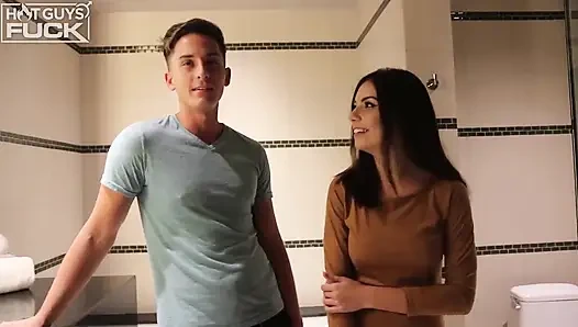 Bradley Whitman Rachel Ford'a büyük direği veriyor